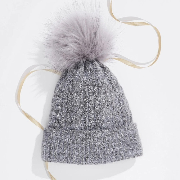 Hat Attack Gray Beanie with Pom Pom - NWT - Picture 1 of 4
